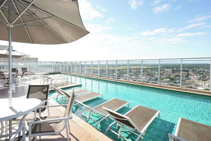 Hotel with Pool