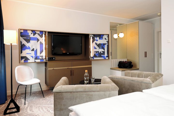 Room 20 of 64