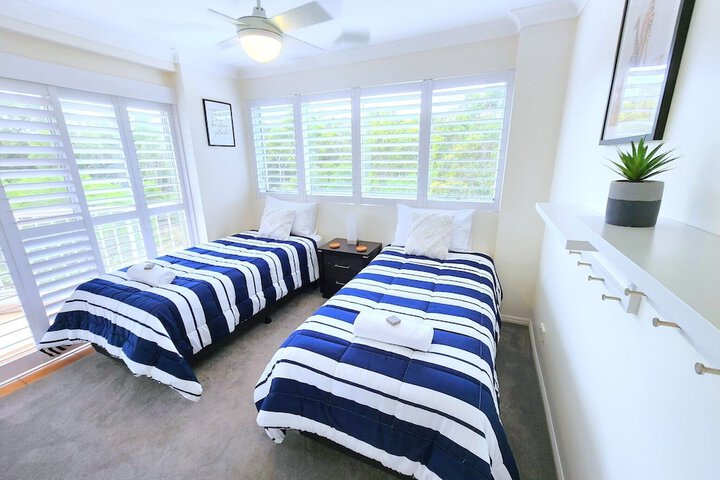 Room 16 of 161