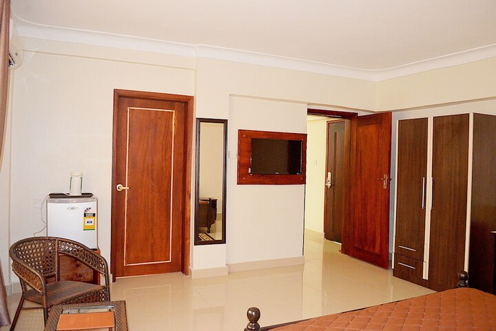 Room 13 of 61