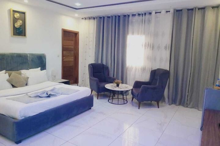Room 7 of 31