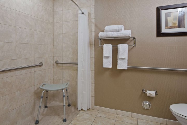 1 King Bed Executive Room Pillow Top Mattress Flat Screen Television Microwave and Refrigerator (12 of 12)