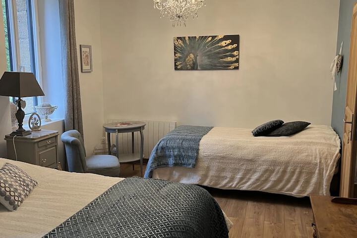 Room 12 of 45