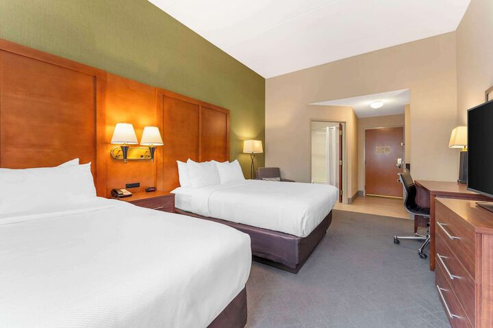 Room 15 of 52