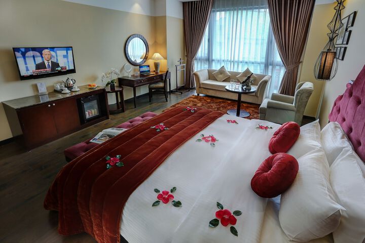 Room 25 of 61