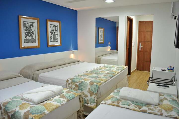 Room 8 of 44