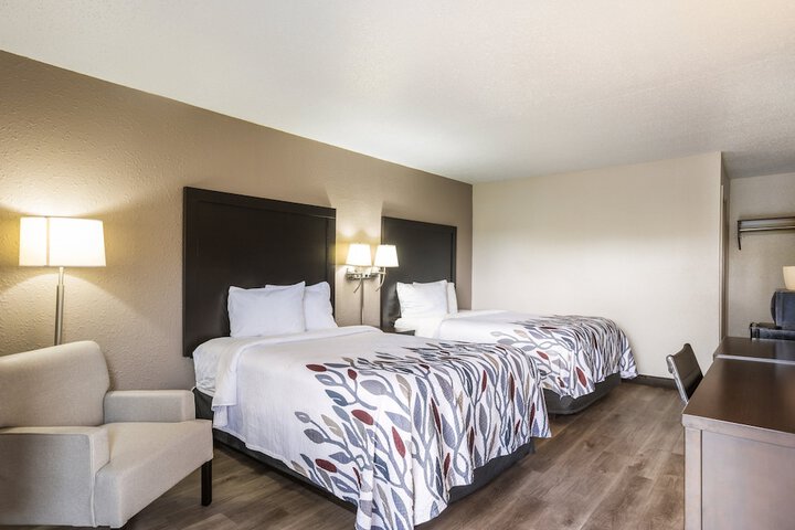 Double Deluxe 2 Double Beds (8 of 9)