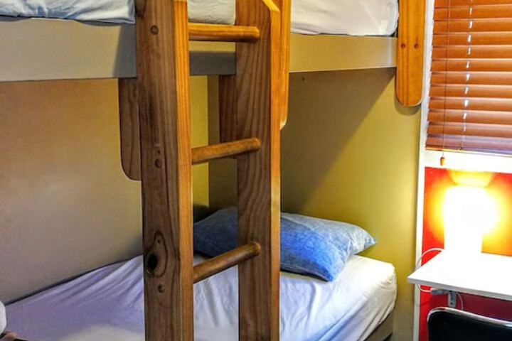 Room 30 of 74
