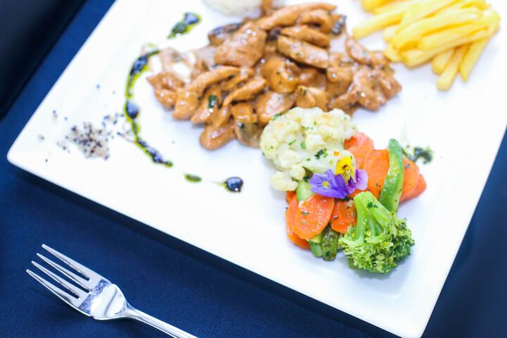 Dining 97 of 147