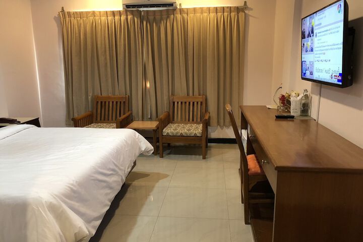 Room 26 of 70