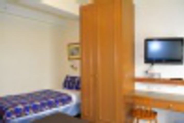 Room 64 of 768