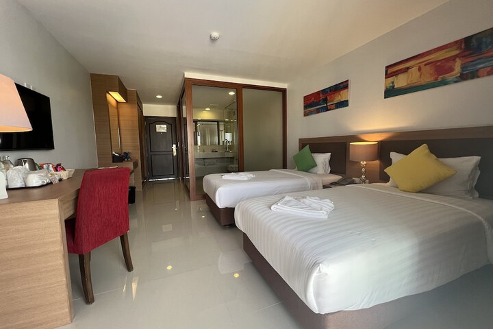 Room 36 of 103