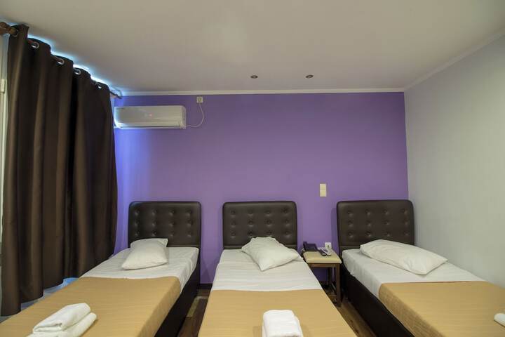 Room 18 of 32