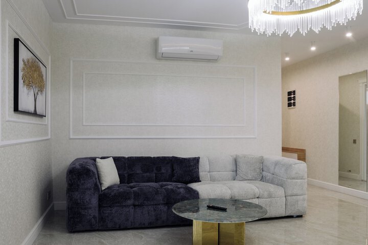 Room 26 of 38