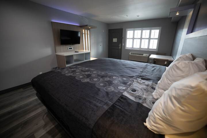 1 King Bed (38 of 47)