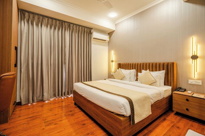 Room 14 of 42
