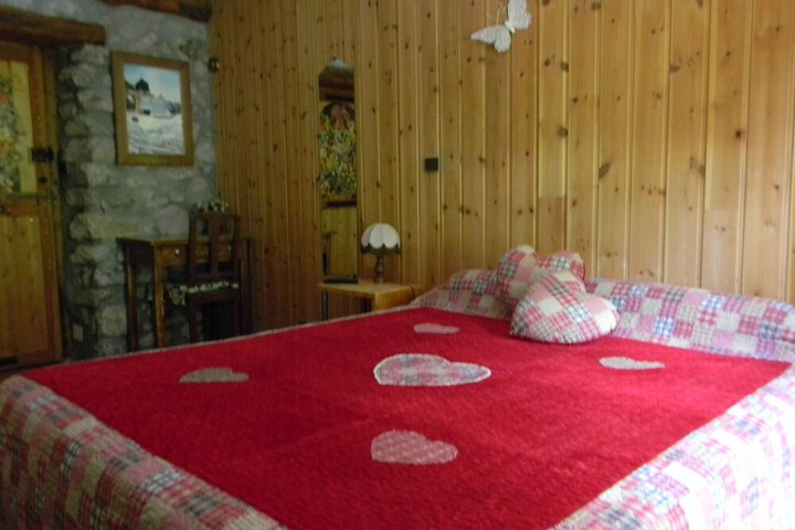 Room 7 of 51