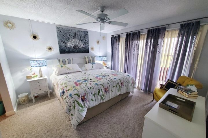 Room 2 of 14