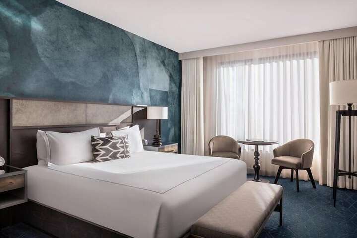 Room 34 of 121
