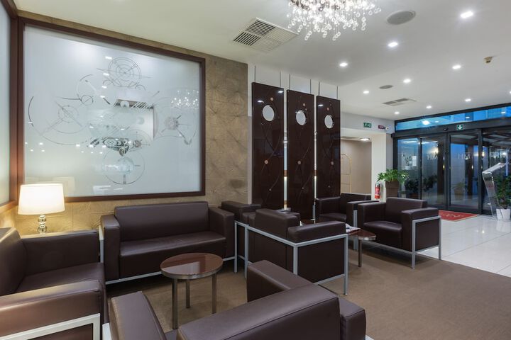 Lobby Entry