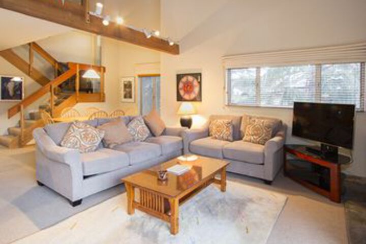 Snowcreek 630 Phase 4 - Two Bedroom Condo