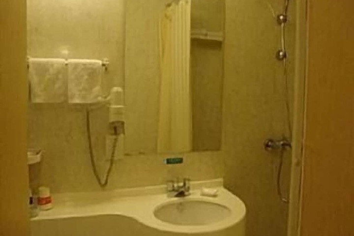 Bath Interior