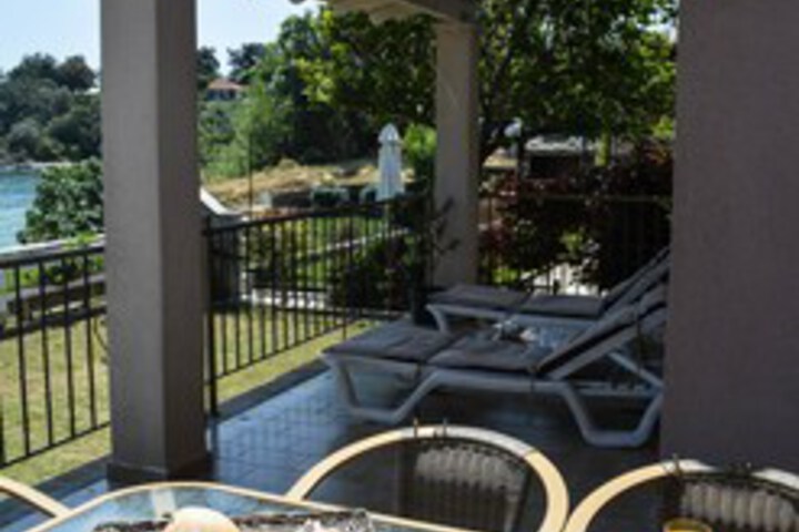Terrace/Patio 19 of 20
