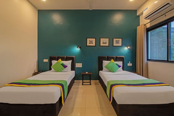 Room 16 of 31
