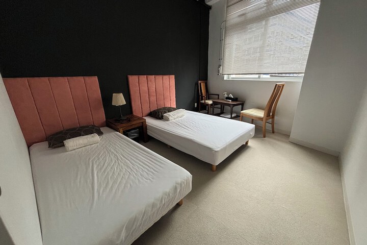 Room 5 of 36