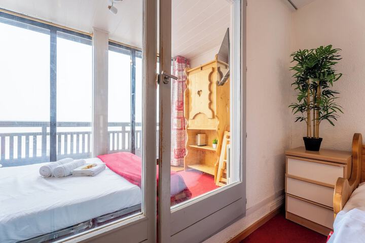 Room 14 of 54