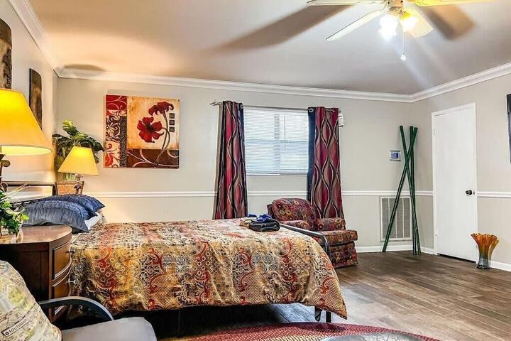Room 14 of 42