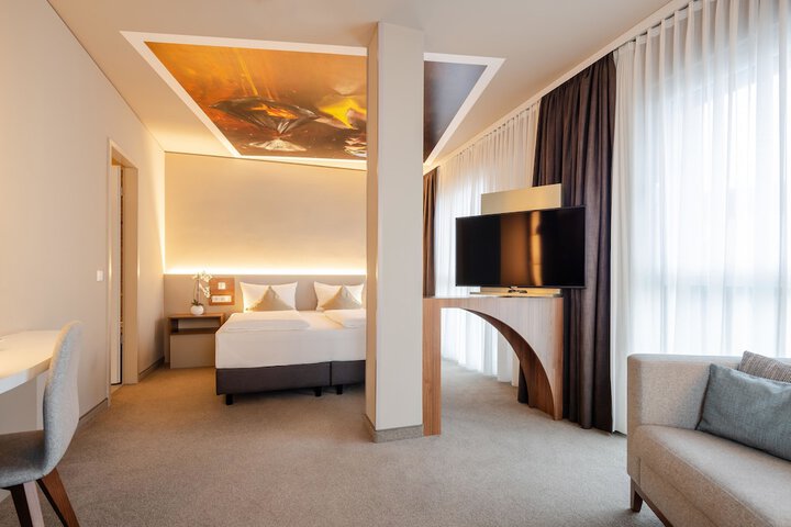 Room 19 of 59