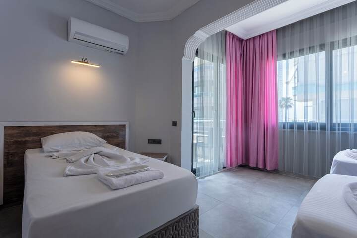 Room 7 of 59
