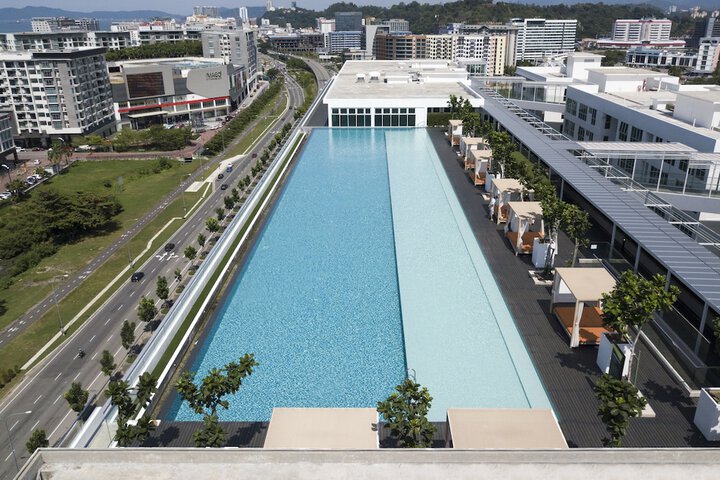 Pool 19 of 27
