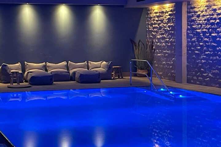 Pool 135 of 187