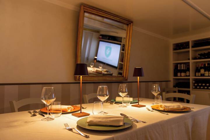 Dining 79 of 118