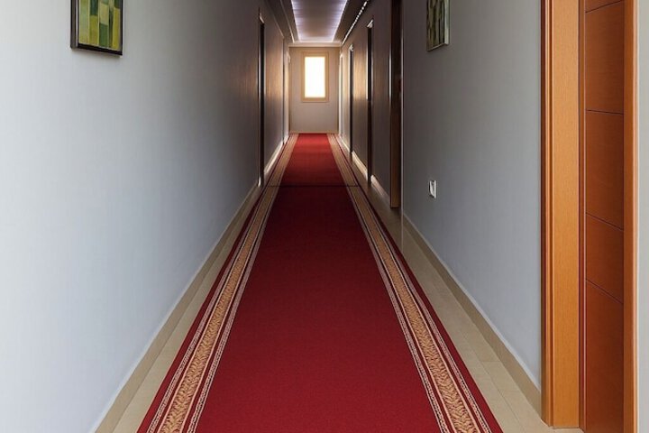 Ballroom/Hall 67 of 71
