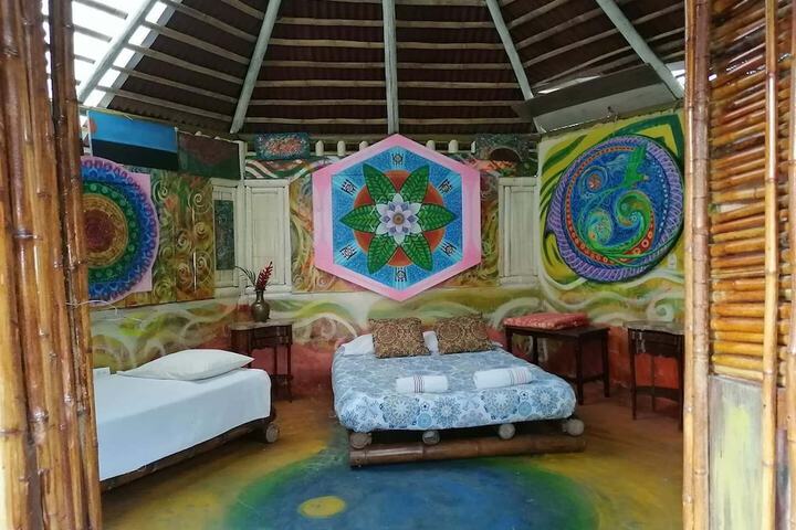 Room 4 of 23