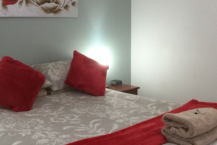 Room 8 of 38