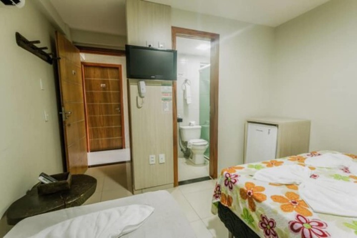 Room 13 of 72