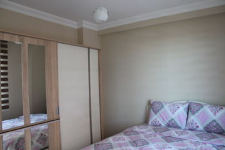 Room 10 of 24