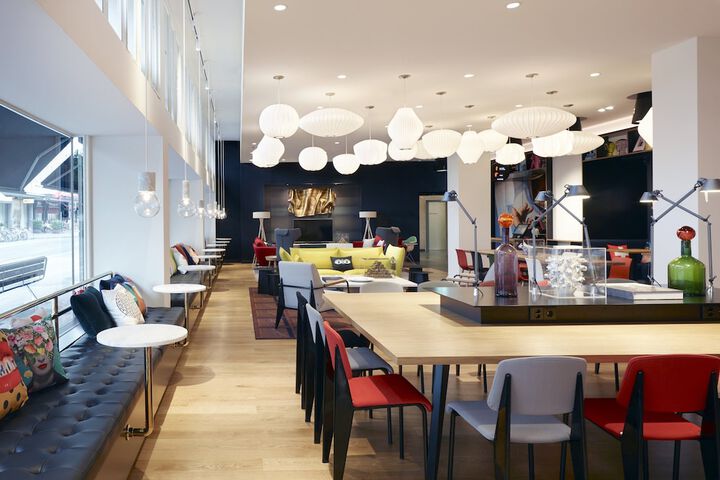 Hotel Interior 2 of 43