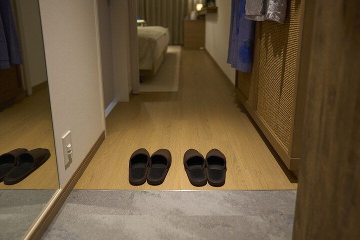 Room 13 of 79