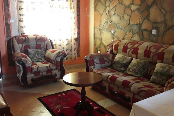 Room 11 of 24