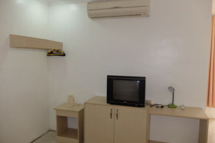 Room 65 of 89