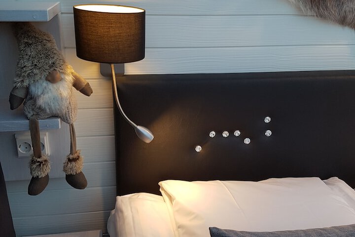 Room 7 of 48