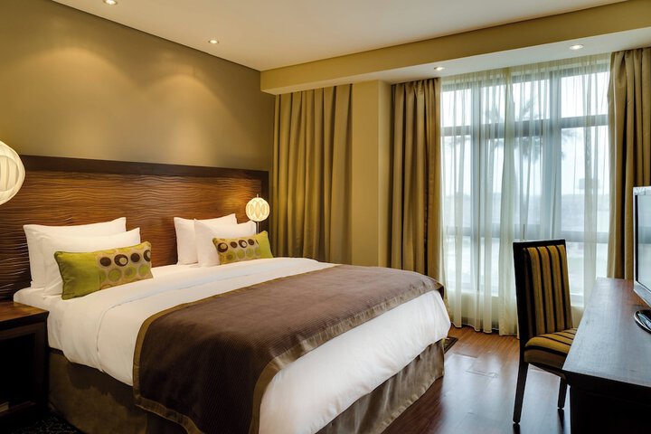 Room 14 of 42