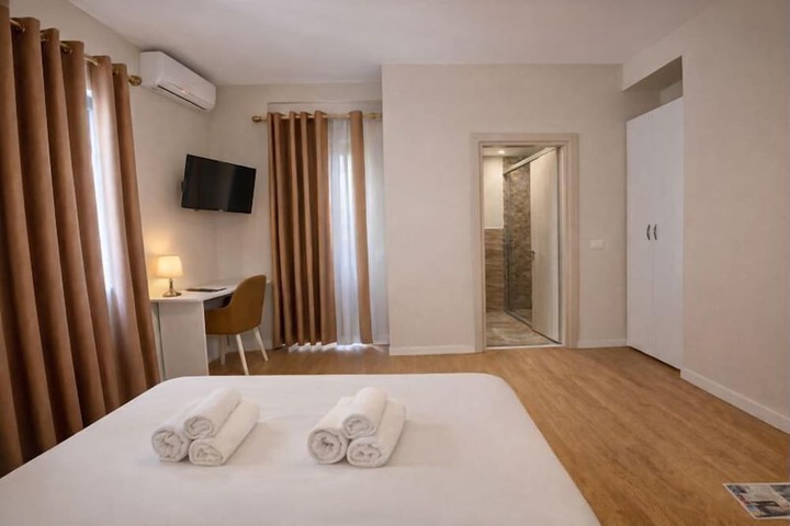 Room 11 of 55