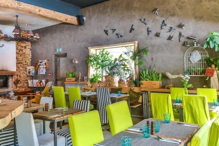 Dining Photos
