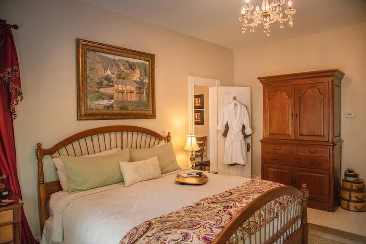 Room 13 of 52